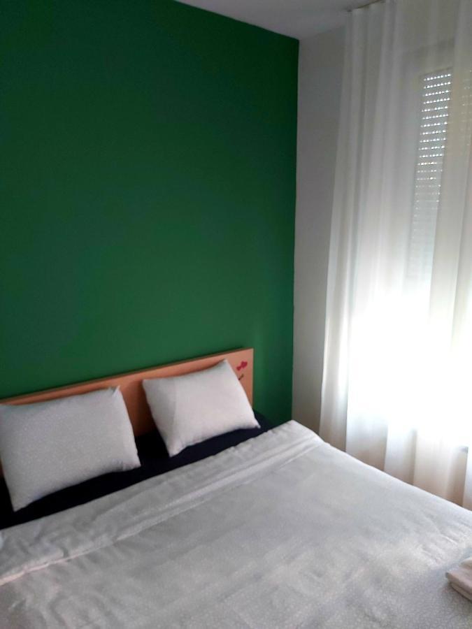 Apartman Green Relax Belville Belgrado Exterior foto